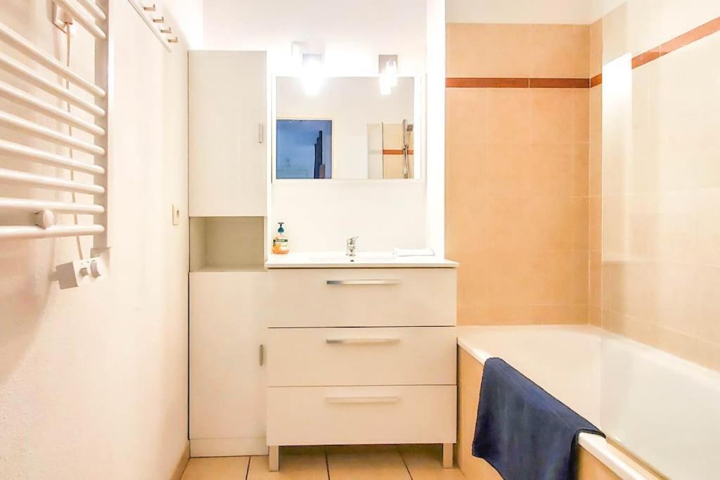 *Le Carpe Diem, Appartement 2 Chambres, Piscine, 2 Parking, Clim* Montpellier Exterior foto